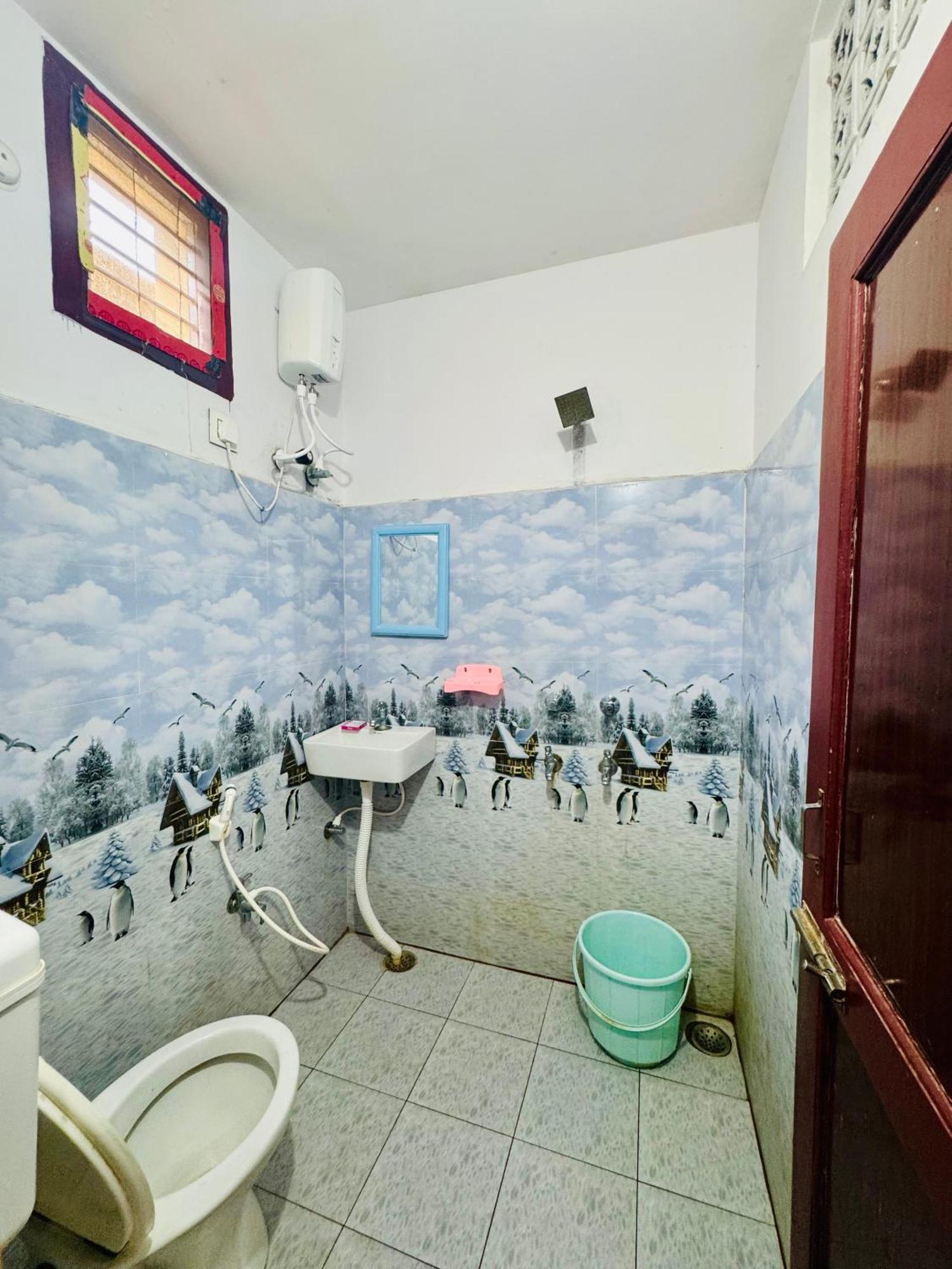 Sri Padha Vallabha Serenity Homestay Pithapuram Exteriér fotografie